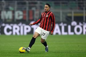 TA：利茲聯(lián)有意米蘭前鋒奧卡福 現(xiàn)階段俱樂部間尚未進(jìn)行談判