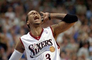 小里弗斯：艾弗森30投30分在當(dāng)時(shí)受到稱(chēng)贊 但放到現(xiàn)在會(huì)被罵慘