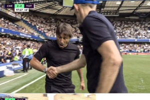 三年前的今天，孔蒂和圖赫爾上演了載入英超歷史的“握手”