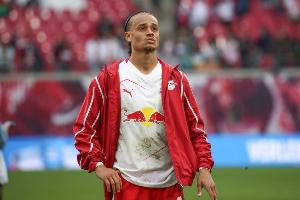 記者：切爾西已經(jīng)和哈維-西蒙斯談妥個(gè)人條款