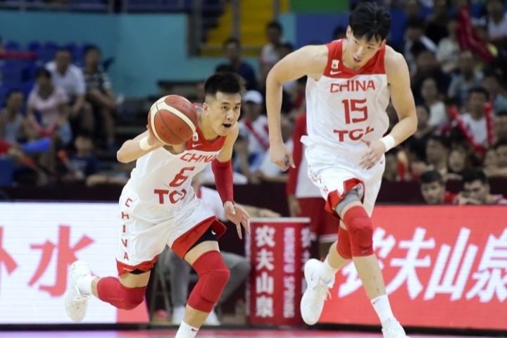 上次奪冠他們都在！郭艾倫和周琦將搭檔解說(shuō)今晚的亞洲杯決賽