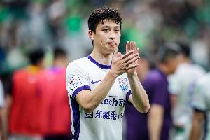 巴頓：錯(cuò)失單刀對(duì)不住給我傳球的楊帆 密集賽程是考驗(yàn)但積極面對(duì)