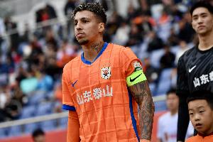 魯媒：王大雷、高準翼、克雷桑復出，泰山隊爭取齊整陣容戰(zhàn)國安