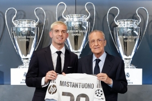 龍賽羅：馬斯坦托諾很快就能成為皇馬主力，我愿意為此打賭