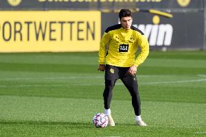 迪馬：門興300萬(wàn)到350萬(wàn)歐＋獎(jiǎng)金報(bào)價(jià)雷納，目前已領(lǐng)先于帕爾馬