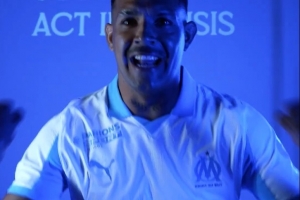 隊報：馬賽后衛(wèi)梅迪納腳踝受傷，將缺席至9月上旬