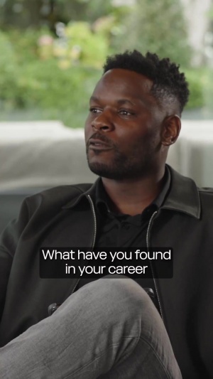 穆勒：梅西是最偉大球員！梅羅都很瘋狂，但梅西更優(yōu)雅些