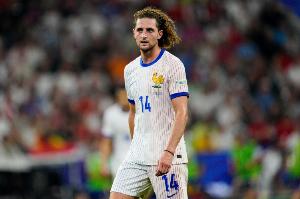 拉比奧特母親批評馬賽管理層：主席和總監(jiān)根本無法勝任他們的職位