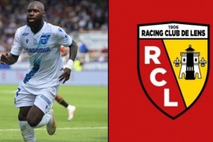 記者：朗斯引進(jìn)歐塞爾前鋒西納約科達(dá)成協(xié)議，轉(zhuǎn)會費(fèi)800萬歐