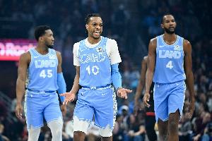 逆天！騎士還有2個(gè)空缺名額 但奢侈稅已達(dá)1.49億美元