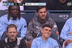 福登發(fā)笑原因：可能聽到熱刺球迷唱