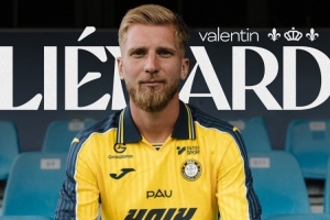 官方：油管博主瓦朗坦-利耶納爾簽約法乙球隊波城的預備隊