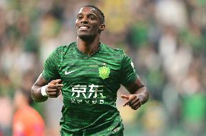 法比奧：傾其所有把能量都奉獻(xiàn)給比賽，今天的零封要把掌聲給侯森