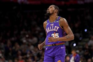 貝弗利：杜蘭特在80年代場均能拿50分 他和伯德之間我肯定選前者