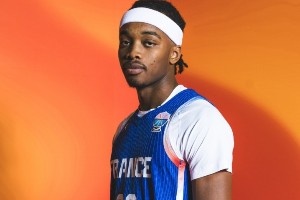 法國男籃歐錦賽定妝照：亞布塞萊、里薩謝、薩爾、庫利巴利