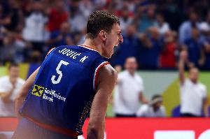 命中率百分百！約維奇6中6&三分2中2 得到18分6板1助1斷