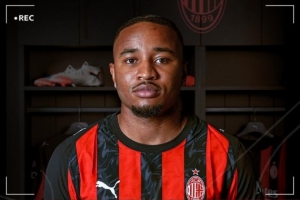 4200萬加盟米蘭！恩昆庫：我愿付出一切為球隊而戰(zhàn)，為勝利而戰(zhàn)