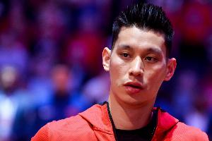 媒體人：書豪在改變外國人對亞裔球員偏見意義很大 傳奇永存