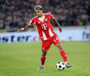 無縫銜接！加盟拜仁后，路易斯-迪亞斯4場(chǎng)比賽已直接參與5球