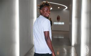 ESPN：富勒姆敲定凱文，并對從米蘭租借丘庫埃澤持樂觀態(tài)度