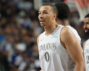 送走普羅斯珀騰出空間！名記：獨行俠已正式與后衛(wèi)?？怂_姆續(xù)約