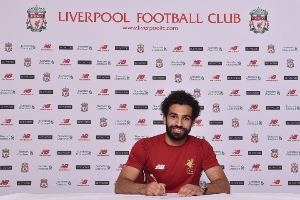 3個4200萬能做啥？組建紅箭三俠：15年菲米+16年馬內+17年薩拉赫