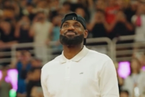 詹姆斯現身交大寄語年輕一代：失敗不可怕 重要的是過程