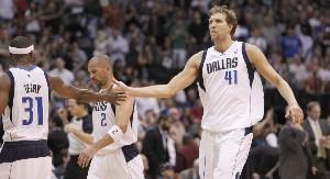 韋德：11年獨(dú)行俠圍繞德克打造了完美陣容 特里的發(fā)揮是FMVP級別