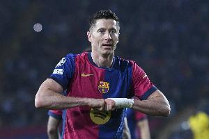 每體：萊萬可能度過在巴薩最后一年，費(fèi)蘭有望接棒9號(hào)