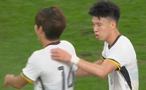 足球報(bào)：王鈺棟是U22國(guó)足勝負(fù)手，跑位和傳球完全超越同年齡球員