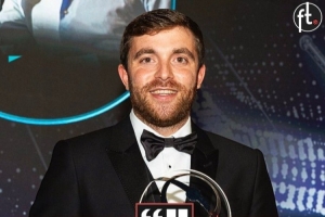 羅馬諾分享如何獲得轉(zhuǎn)會(huì)信息：我和很多球員互相私信