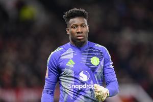 土耳其記者：奧納納同意加盟特拉布宗，在談合同