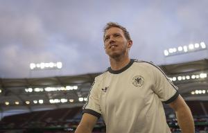 赫內(nèi)斯：納格爾斯曼仍是德國隊合適主帥，不能因一場失利否定一切