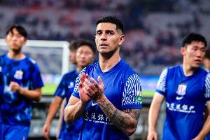 跟隊：安德烈-路易斯腰傷影響到右腿，因此過去6周僅打進一粒點球