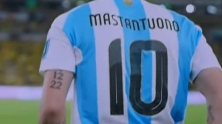 傳承梅西！馬斯坦托諾成阿根廷隊(duì)史最年輕10號(hào)，18歲23天超越老馬