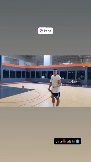 神龜尖叫！姆巴佩挑戰(zhàn)連進3個3分球，梅開二度后戴帽失敗痛苦大喊