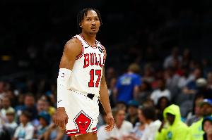 Exhibit 10&訓(xùn)練營21人滿員！ 熱火官宣連簽4人 賈米爾-楊在列