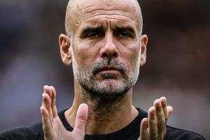 兩連敗的曼城接下來(lái)要面臨三場(chǎng)硬仗....??曼聯(lián) 那不勒斯 阿森納