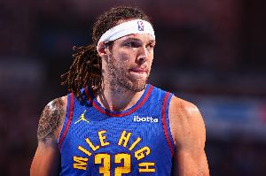 鐵血戰(zhàn)士！祝掘金鋒線悍將阿隆-戈登30歲生日快樂！??