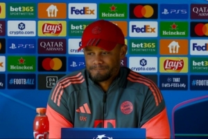 孔帕尼：拜仁對切爾西不是德甲和英超的對決 抱怨傷病沒有意義