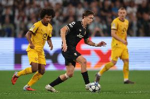 伊爾迪茲和阿德耶米互夸：阿德耶米很出色，在學(xué)生時(shí)代就是小榜樣