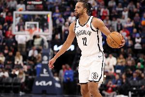 隊(duì)記：前鋒厄沃馬與尼克斯簽雙向合同 雙向合同三人已滿員