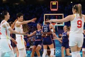 王思雨&楊力維明年還打世界杯嗎？楊毅：宮魯鳴肯定換人 要練新人