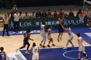 勢不可擋！香港金牛厄特爾全場砍下36分2板6助4斷 命中6記三分！