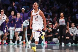 大比分扳成1-1！水星客場(chǎng)26分大勝衛(wèi)冕冠軍自由人 雙方將搶三決勝