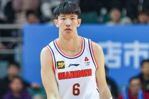 媒體人：CBA改成單節(jié)10分鐘 強(qiáng)隊(duì)的年輕隊(duì)員基本難上場(chǎng)了