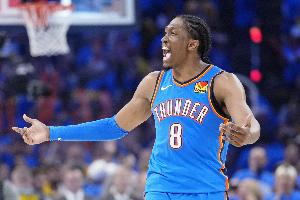 杰倫威：球隊成功不一定需要很多老將 一開始就已學(xué)會做職業(yè)球員