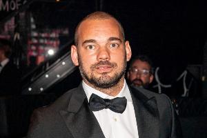 韋霍斯特稱(chēng)阿賈克斯比國(guó)米踢得更好，斯內(nèi)德反駁：起床后再想想