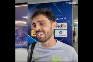 B席：德布勞內(nèi)是一位很棒的朋友，我們非常想念他