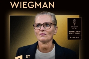 率英格蘭女足衛(wèi)冕歐洲杯！官方：魏格曼獲女足克魯伊夫獎(jiǎng)